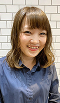 美容室LOGOSのアシスタント 富塚 美咲